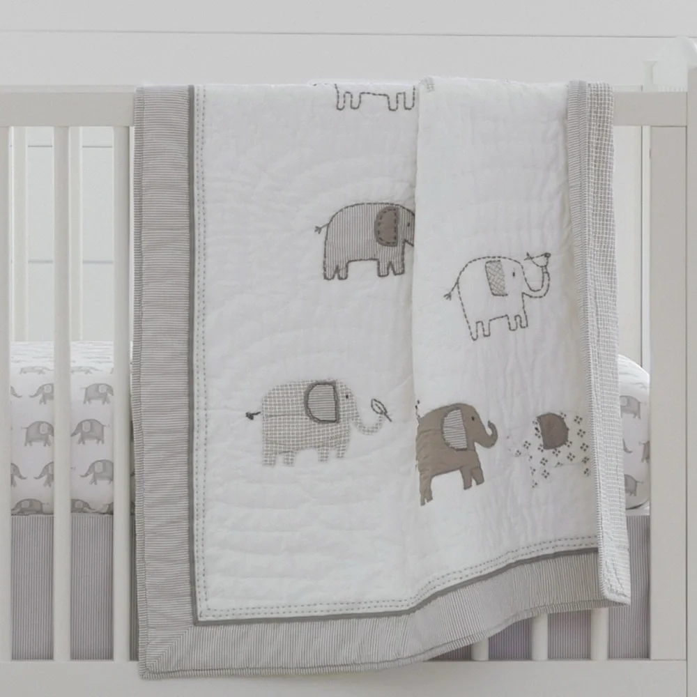 Pottery Barn Kids ‘Taylor Elephant’ Quilt